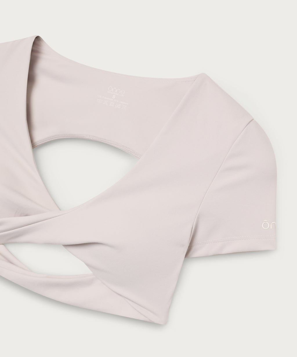 Camelia Top in Stone White Gray, ÔNNE activewear