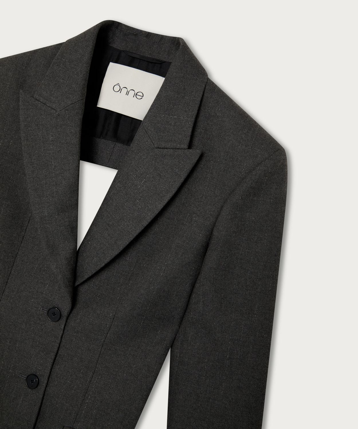 Der Cut-Out Blazer mit Nadelstreifen Grau
