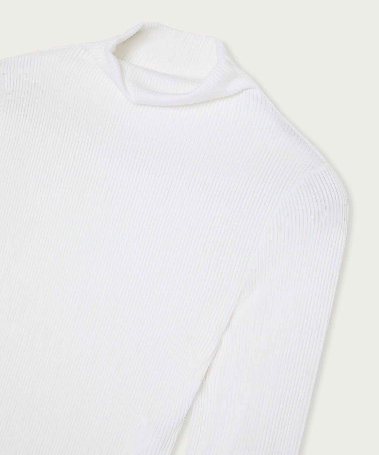 The Asymmetric Ribbed Top White