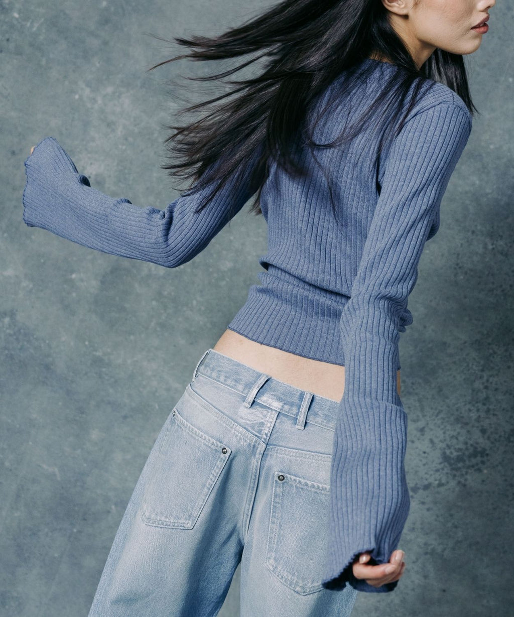 The Ribbed Button Sweater Blue