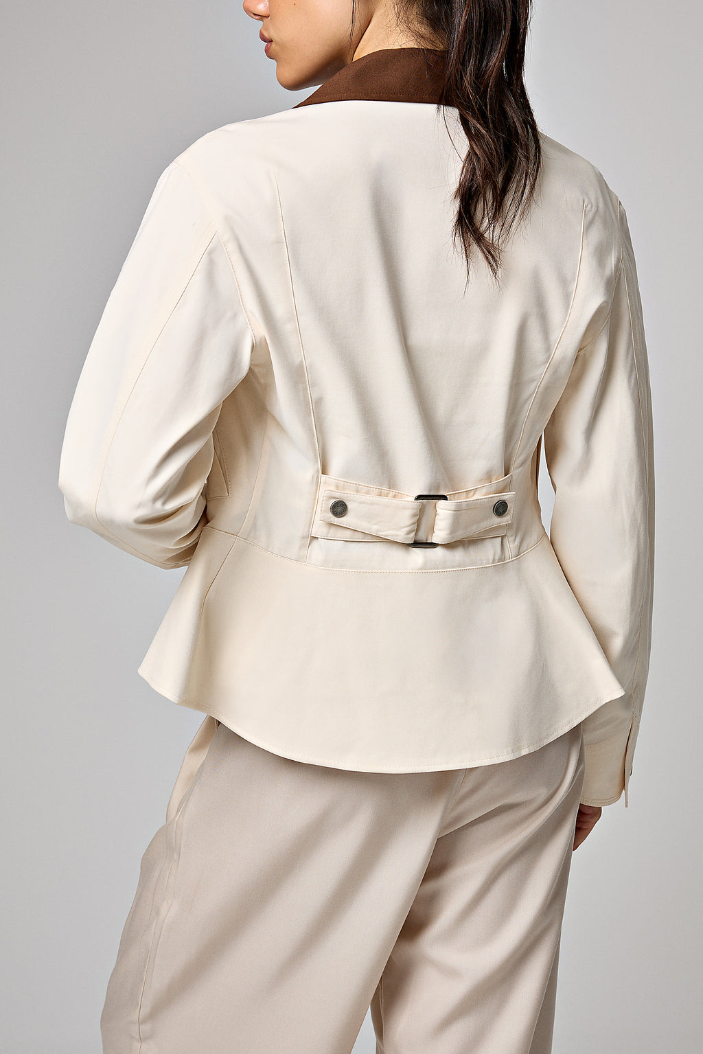 Ballina Tailored Jacket in Beige, ÔNNE swimwear