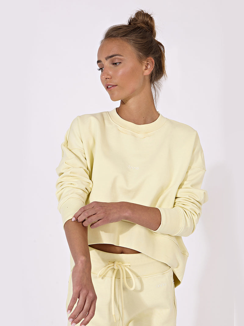 Elara Hoodie Baggy in Creamy Yellow, ÔNNE activewear