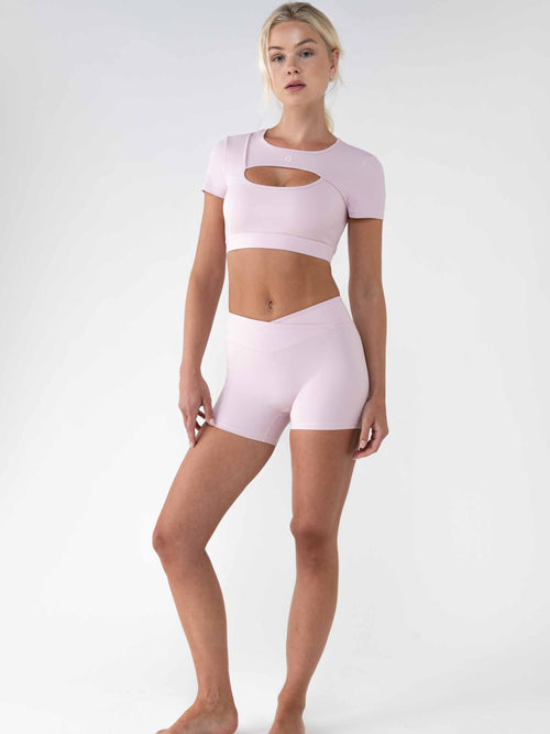 Race Shorts in Peach Pink, ÔNNE activewear