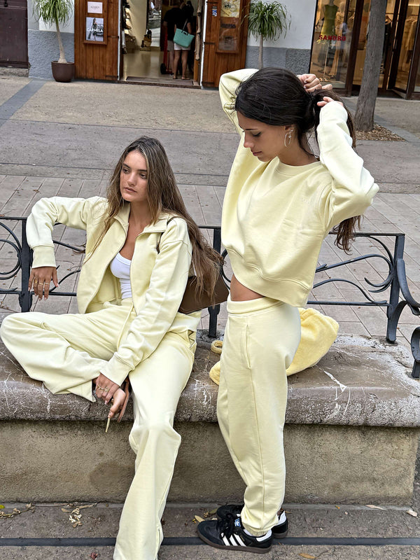 Nika Hoodie Crop in Creamy Yellow, ÔNNE activewear