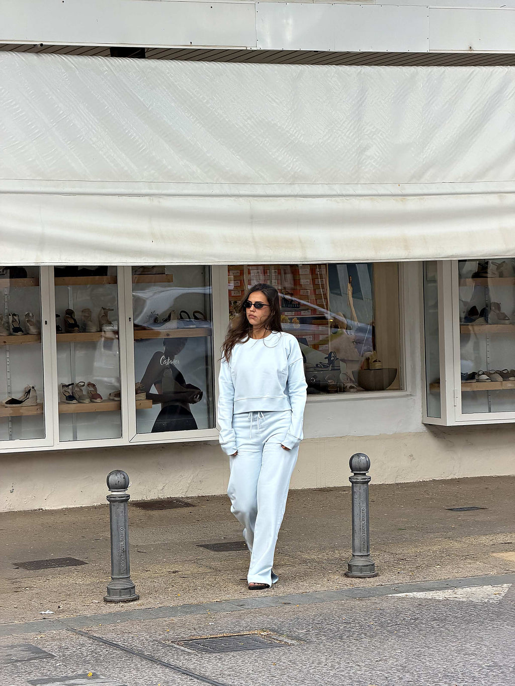Nika Hoodie Crop in Water Blue, ÔNNE activewear