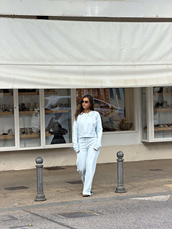 Nika Hoodie Crop in Water Blue, ÔNNE activewear