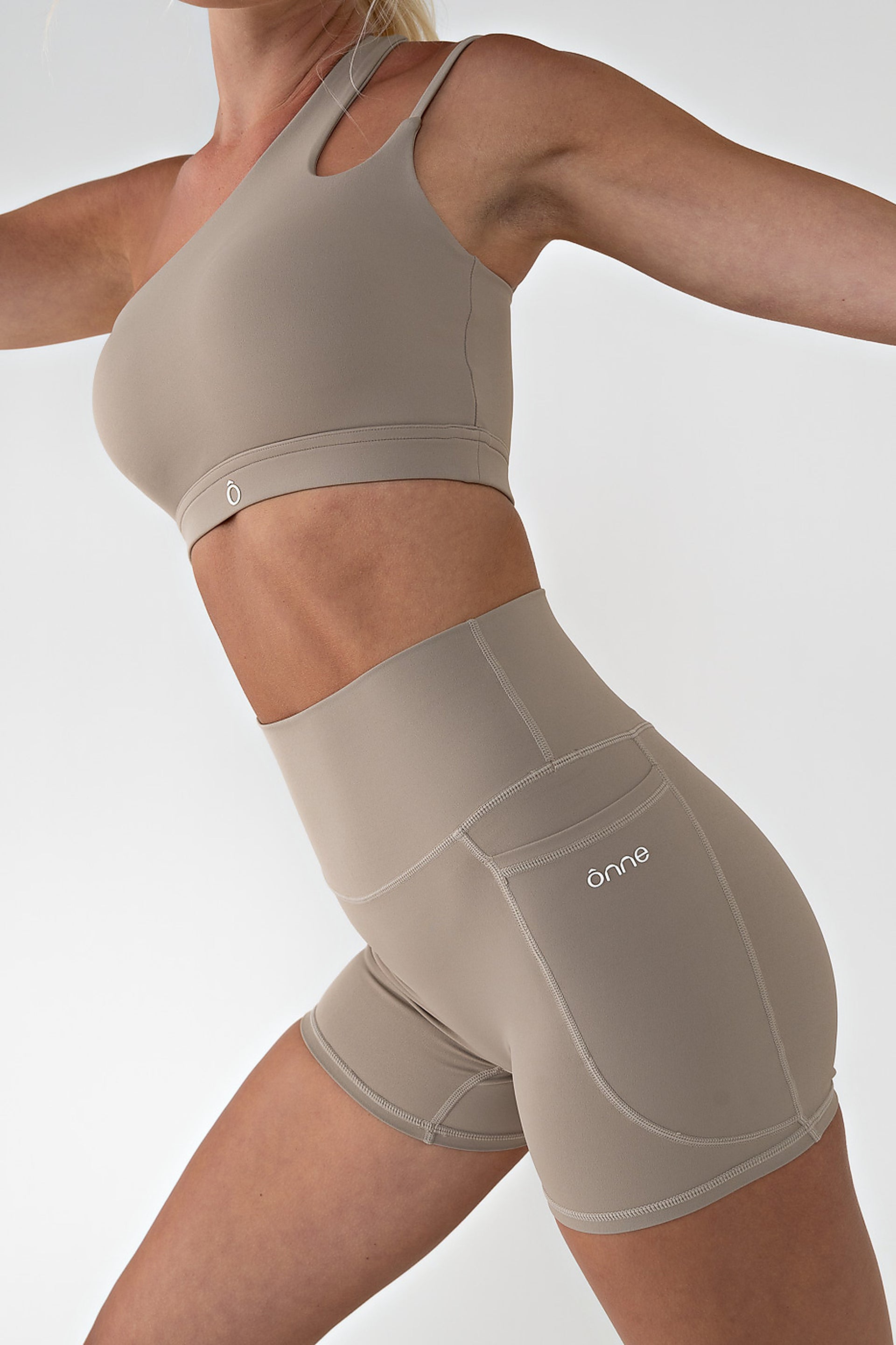 Maia Short in Sand Brown, ÔNNE activewear