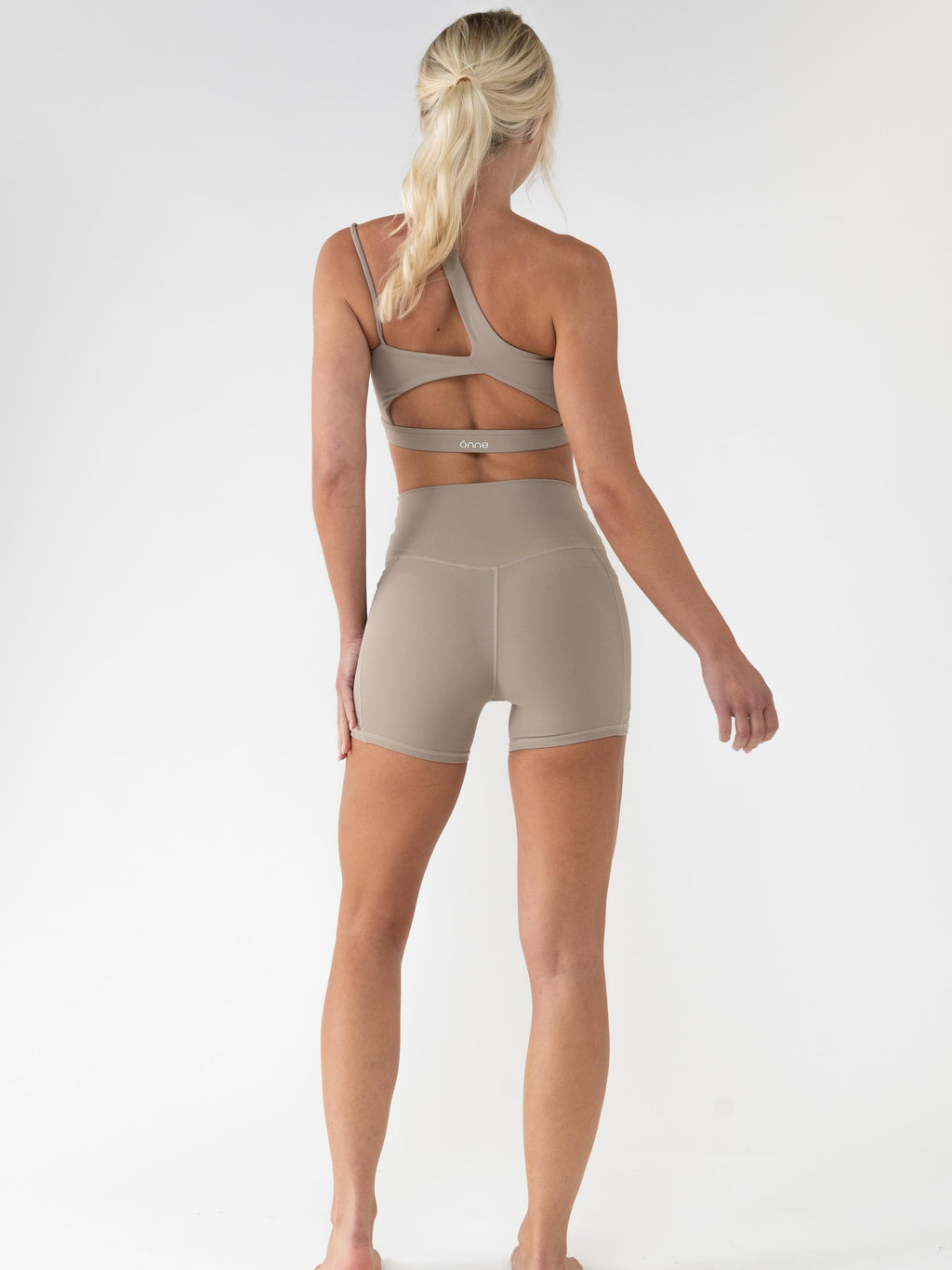 Nora Top in Birch Brown, ÔNNE activewear