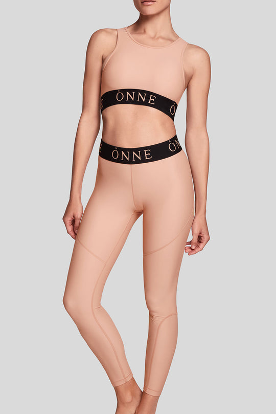 Nude Black