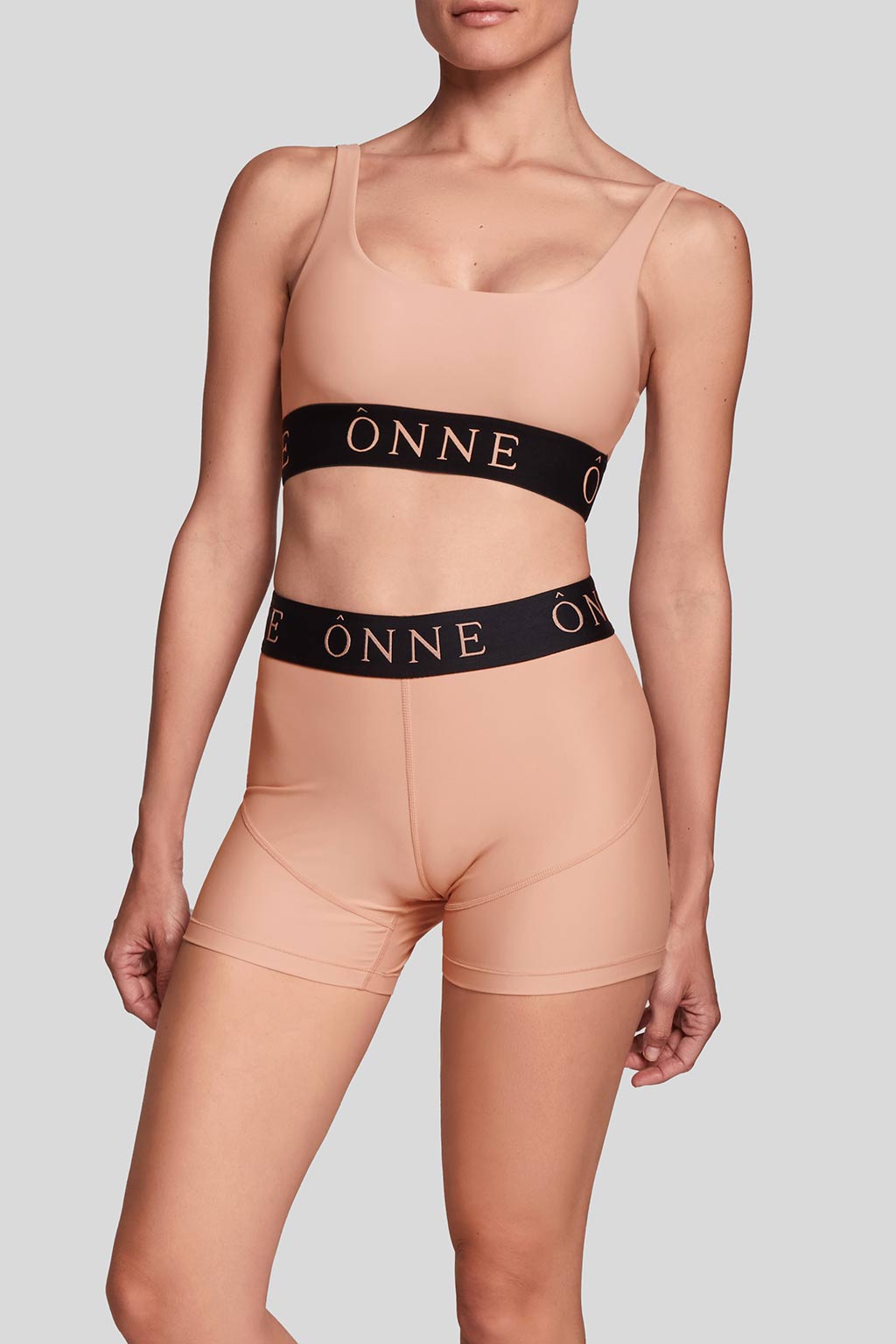 Nude Black