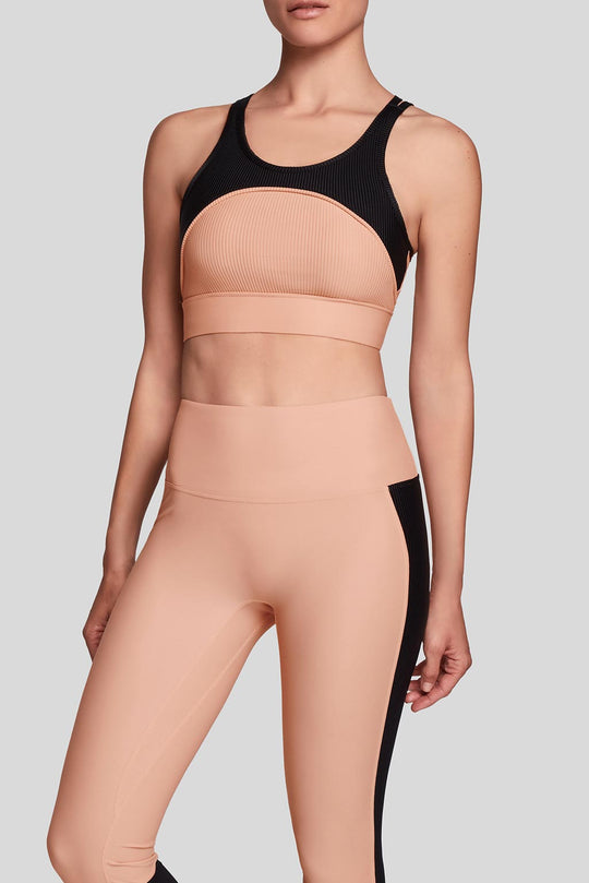 Nude Black