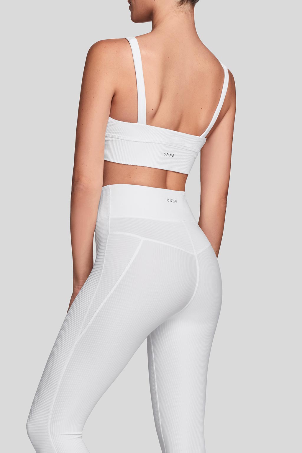 White-vfr-back