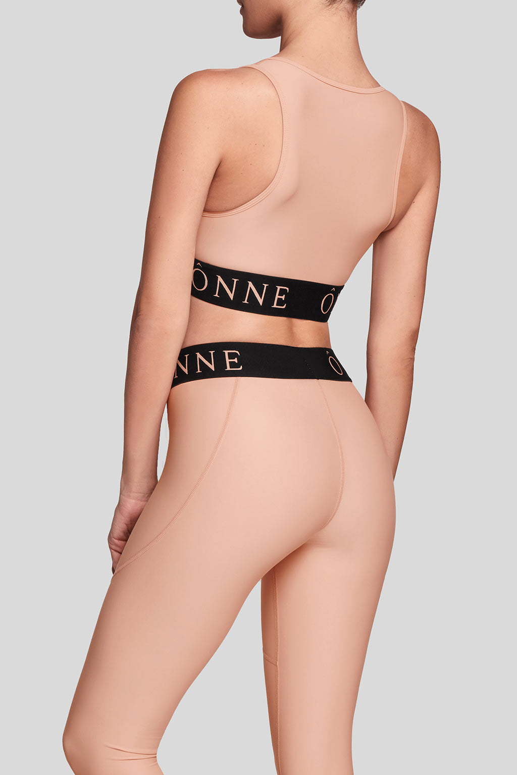 Nude Black