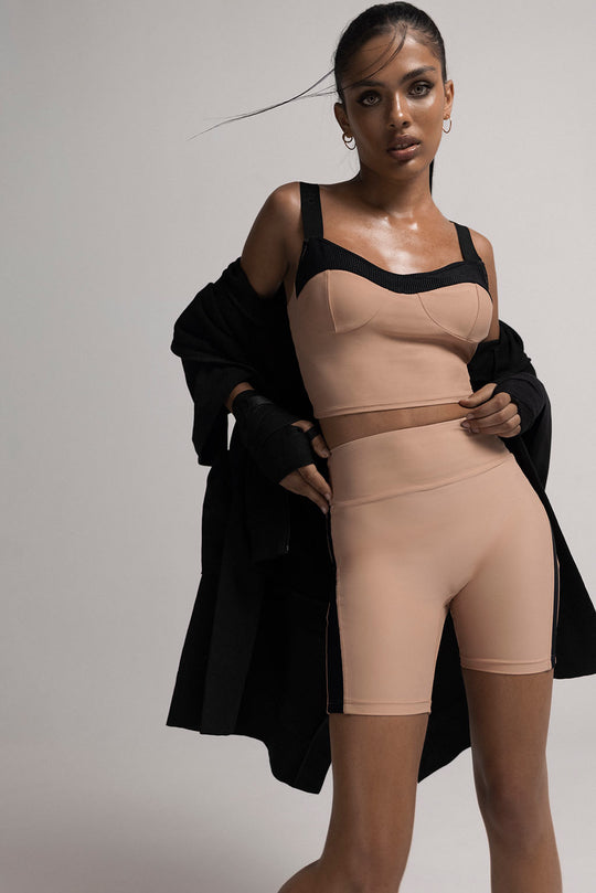Nude Black